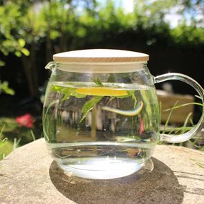 От колко вода наистина имаме нужда