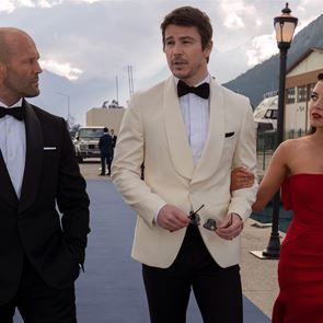 Гай Ричи и Джейсън Стейтъм атакуват с шпионски екшън