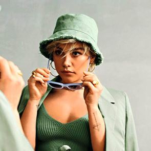 Флорънс Пю: една не съвсем типична звезда