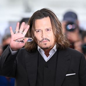 &lt;em>Джони&lt;/em> &lt;em>Деп&lt;/em>: Завръщане ли? Аз никъде не съм ходил!