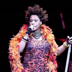 Мейси Грей празнува 25 г. на софийска сцена