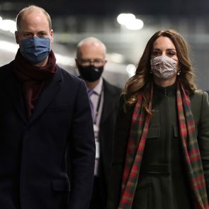 Уилям и Кейт започват обиколка на Великобритания с влак