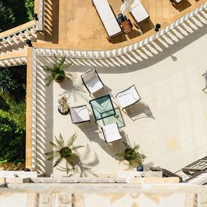 Море, спокойствие и лукс. От какво друго да имаме нужда