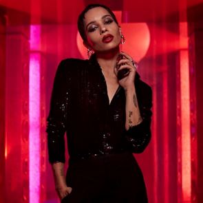 &lt;em>Зоуи&lt;/em> &lt;em>Кравиц&lt;/em> откри перфектното червено червило