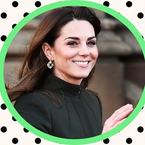 В гардероба на &lt;em>Кейт&lt;/em> &lt;em>Мидълтън&lt;/em>: Обиците й струват само 10 долара!