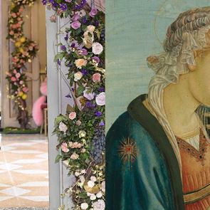 Christie&#39;s и &lt;em>Dolce&lt;/em> &amp; &lt;em>Gabbana&lt;/em> откриват изложбата Art Adorned в Лондон