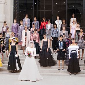 Миналото, бъдещето, романтизма, оптимизма