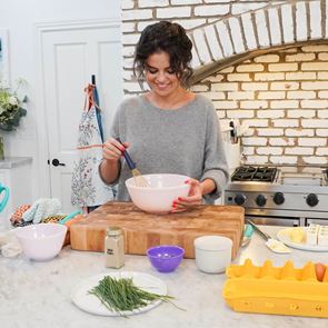 Третият сезон на Selena + Chef излиза на 28 октомври