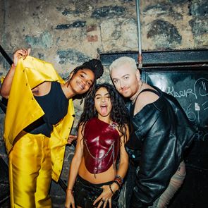 Сам Смит представя &quot;Gimme