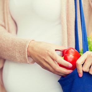 Колко да ядем през бременността