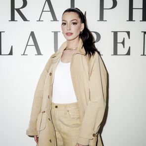 Всички говорят за Ан Хатауей и перфектната й визия