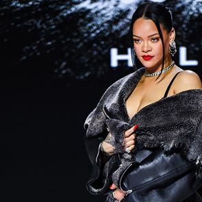 Риана е забравила рождения си ден заради Super Bowl