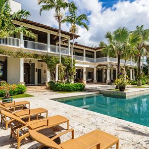 Ето така изглежда къща в Маями за 30 МИЛИОНА ДОЛАРА