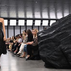 Майкъл Корс ни пренесе в Италия с новата си колекция