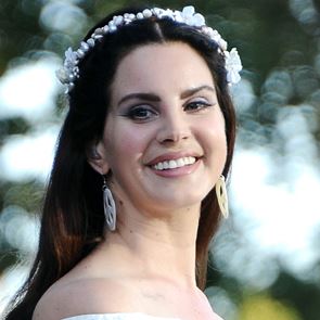 Меланхолия, романтика, носталгия, Лана Дел Рей