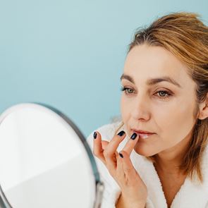 Спокойно, има решение за напуканите устни