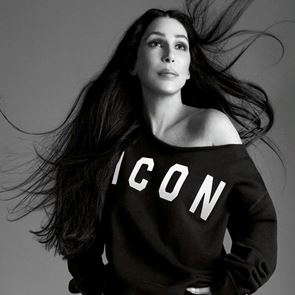 Шер на 74: Самоуверена, щастлива и без филтър