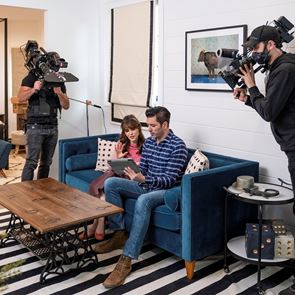 &lt;em>Зоуи&lt;/em> &lt;em>Дешанел&lt;/em> влиза в &quot;Брат срещу брата&quot;