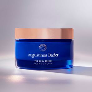 Тайната на &lt;em>Виктория&lt;/em>: съпругата на Дейвид &lt;em>Бекъм&lt;/em> разказа за любимия си крем