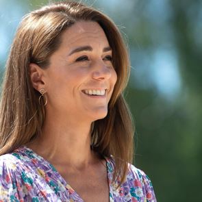 Новата любима рокля на Кейт Мидълтън струва точно 19.99 лв