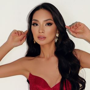 Aigerim Baitore: The New IT Girl