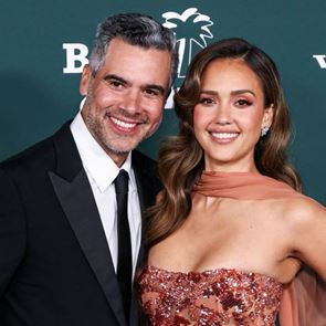 &lt;em>Джесика&lt;/em> &lt;em>Алба&lt;/em> и Кеш Уорън се разделиха след 16 години брак