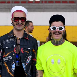 Адриан Апиоласа е новият творчески директор <em>на</em> Moschino