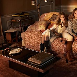 Рециклирани материали и семеен уют: ексклузивно от есенната кампания на Mango