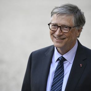 Бил Гейтс ще дари цялото си богатство на бедните