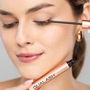 Когато изкуствените мигли съсипаха професионалния ми имидж