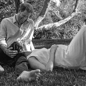 Всички скрити послания в новия кадър на Меган и Хари