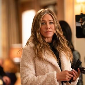 &lt;em>Дженифър&lt;/em> &lt;em>Анистън&lt;/em> показа как прави бохо къдриците си