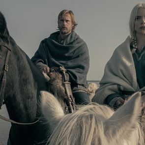 Александър Скарсгард и Аня Тейлър-Джой по стъпките на скандинавския фолклор