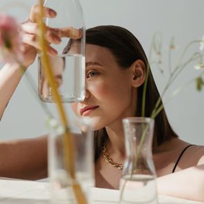 Флоралната вода е новият skincare герой