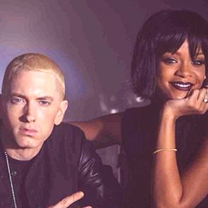 Еминем се извинява на Риана в изненадващ нов албум