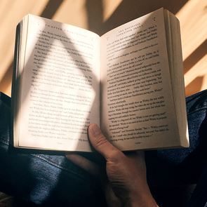 10 вдъхновяващи цитата от любими български автори