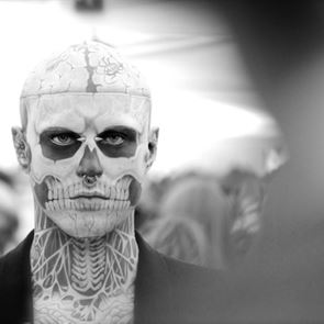 Зомби бой НЕ се е самоубил