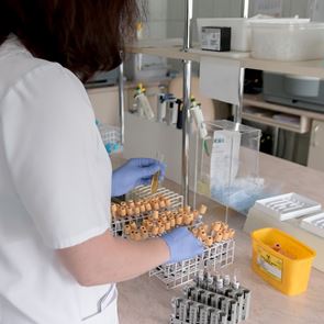 Генна терапия лекува деца с вроден имунен дефицит