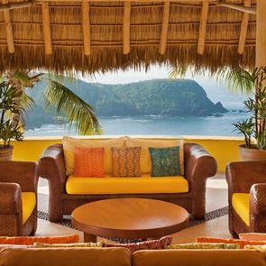 Мексиканската екзотична вила на Кайли &lt;em>Дженър&lt;/em> (ГАЛЕРИЯ)