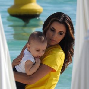 Ева Лонгория: „Не мога да си представя живота без сина си