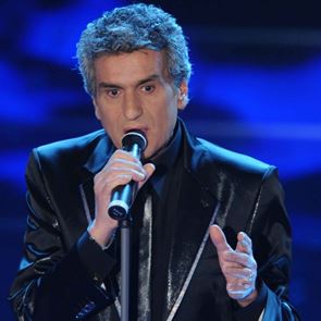 Почина италианската легенда Тото Кутуньо