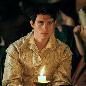 Николас Галицин: Работата с Джулиан Мур е сюрреалистична