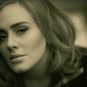 &lt;em>Адел&lt;/em> с ново гадже?