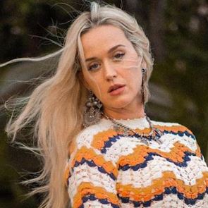 Кейти Пери запазва детската си безгрижност в &quot;Electric