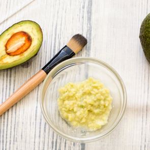 Най-лесната маска за суха кожа, която можете да пробвате още днес