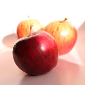 Големите ползи на ябълките