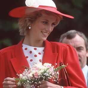 Продадоха писма на принцеса Даяна за 113 000 долара