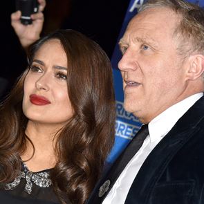 Не, &lt;em>Салма&lt;/em> &lt;em>Хайек&lt;/em> не се е омъжила заради пари