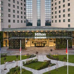 Хилтън София: Перфектният избор за незабравими събития с блясък и стил