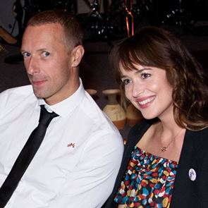 &lt;em>Дакота&lt;/em> &lt;em>Джонсън&lt;/em> и Крис Мартин се сгодиха